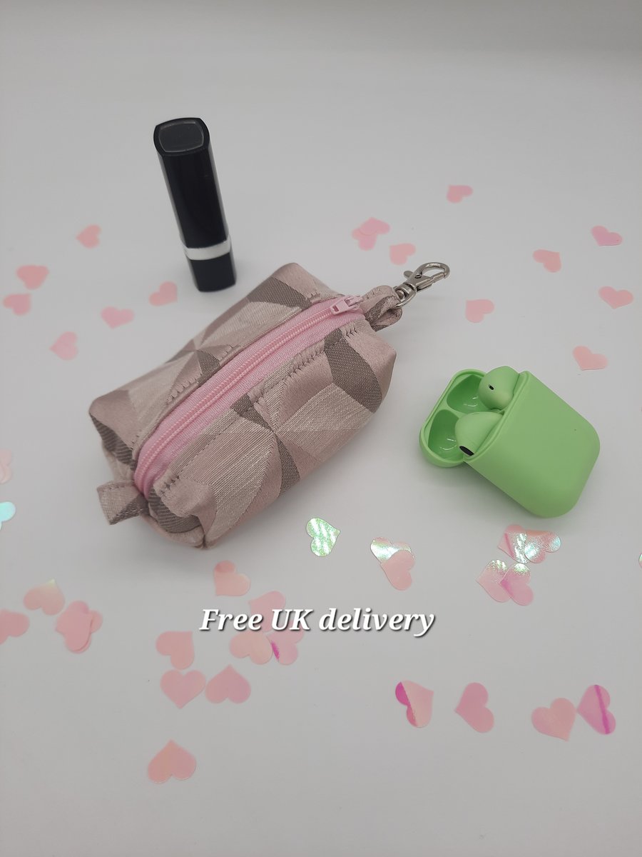 Bag charm box purse pouch pink geometric clip on. 