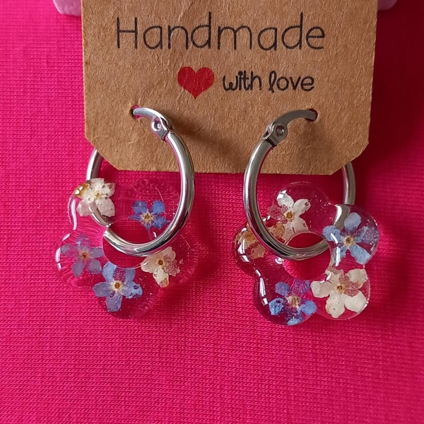 Silver hoop dried flower charm earrings,Forget me not jewellery,Creole latchback