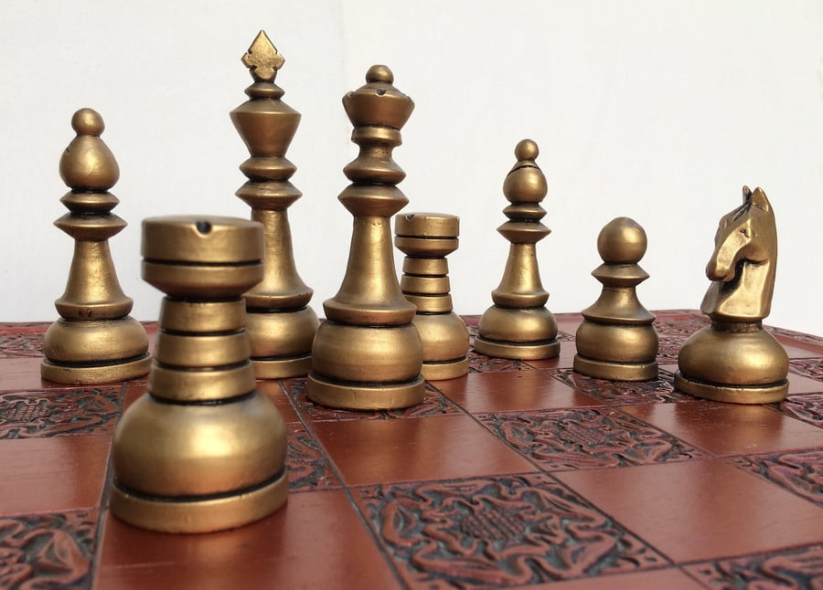 Staunton Chess Set - Philippine Staunton chess set design - Chess pieces only