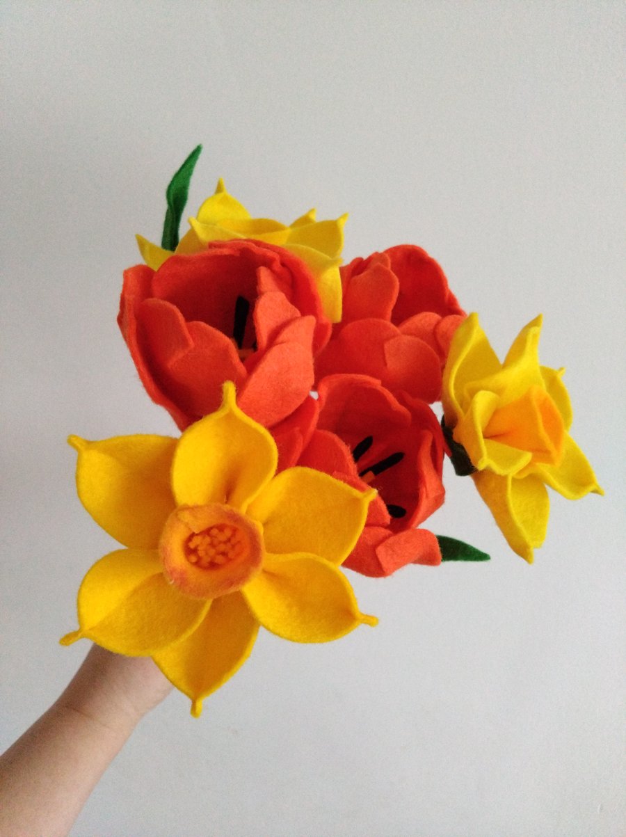 Spring Felt Flowers Bouquet 