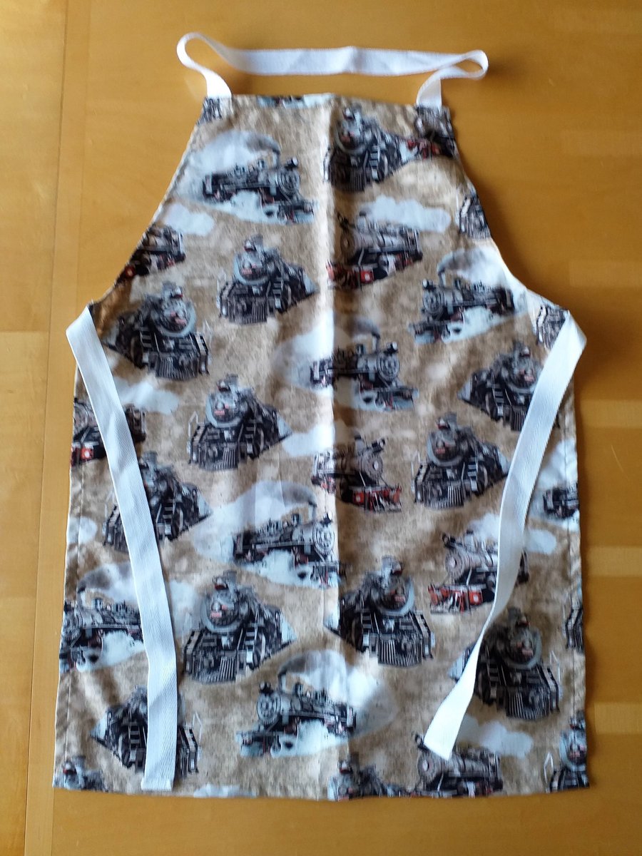 Train Apron age 8-16 approximately
