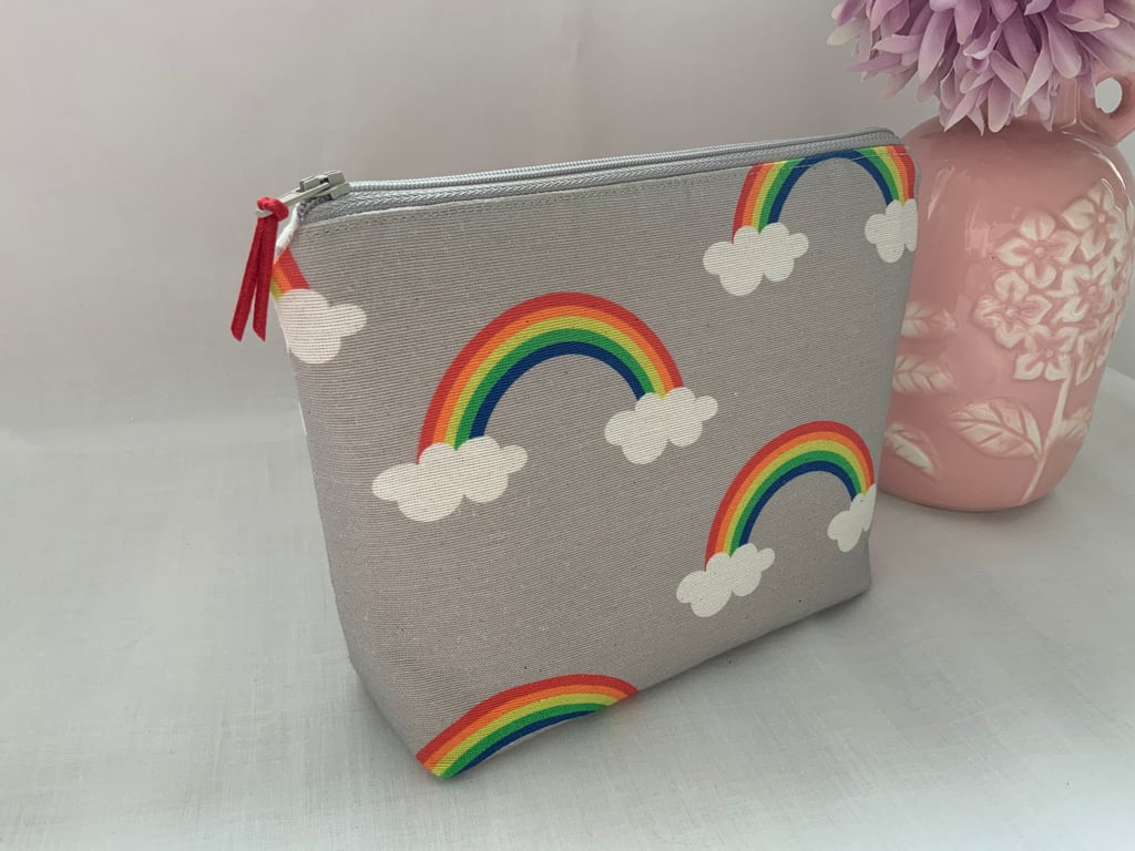 Cosmetic Bag, Zipped Pouch, Purse, Accessory Pouch, Make up Bag, Toiletry Bag