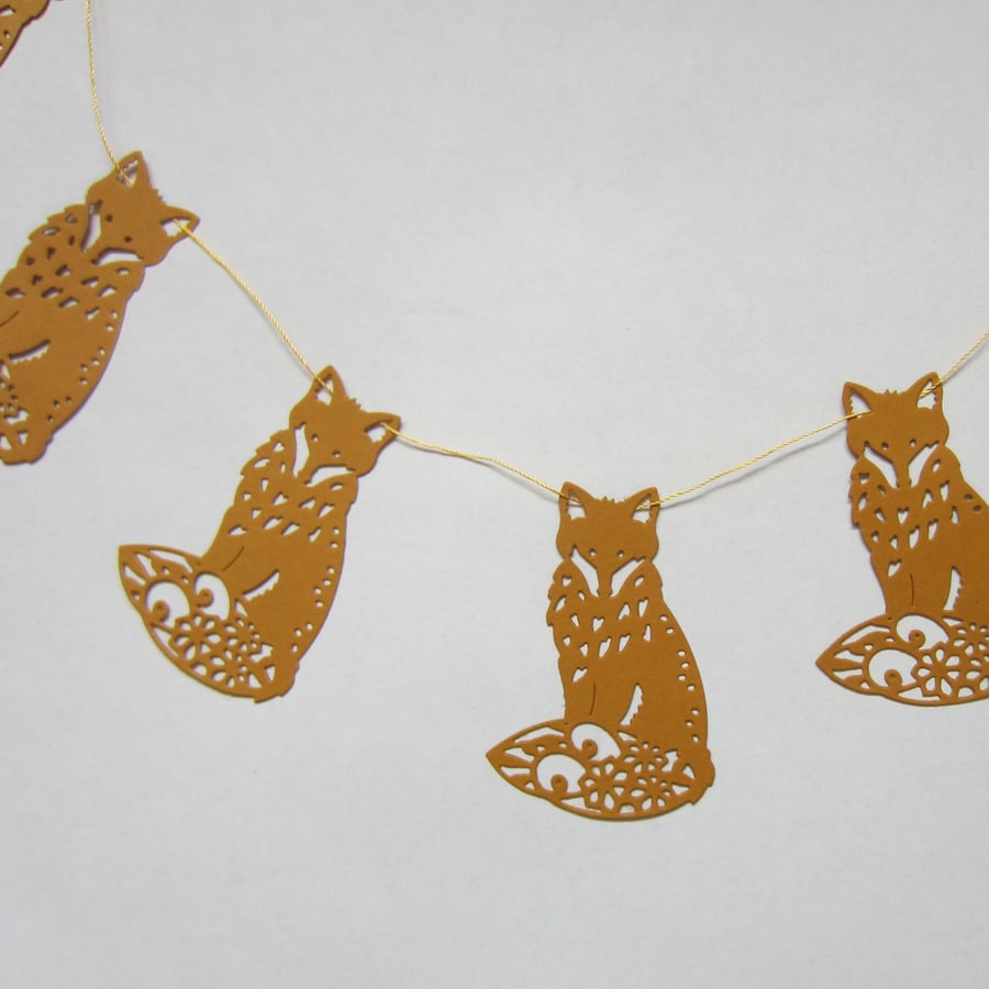 Fox Bunting