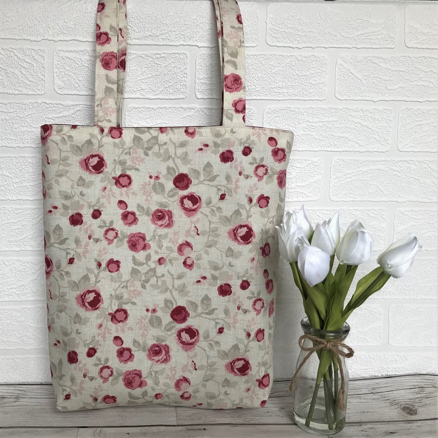 Cream tote bag with small pink and magenta roses