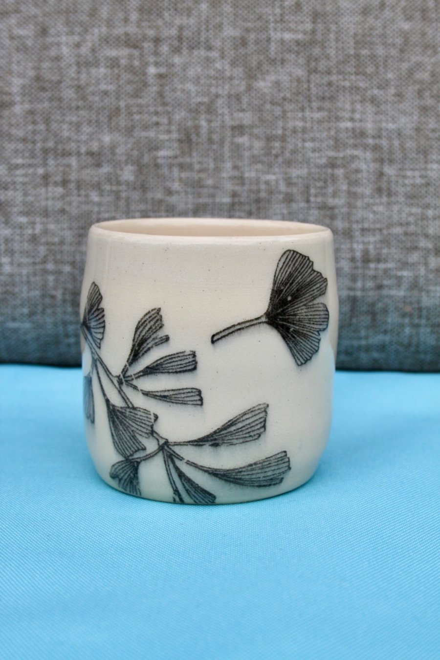 Ceramic tumbler with floral print - NUMBER 4