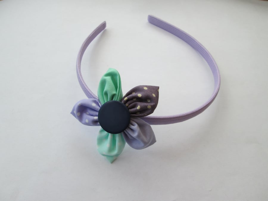 Flower hair band