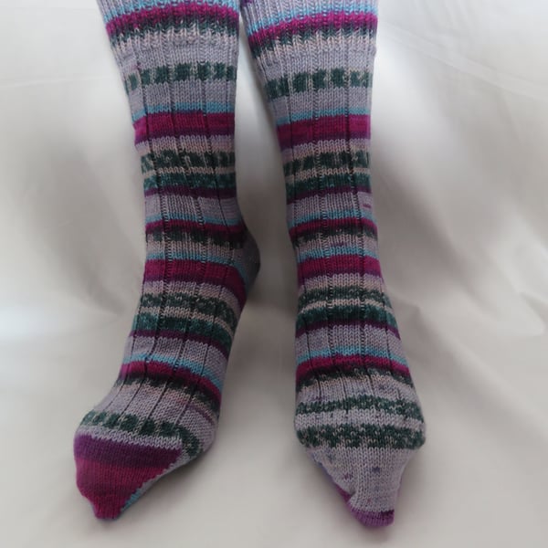 Hand-cranked Knitted Ribbed Wool Socks Size 8 to 9
