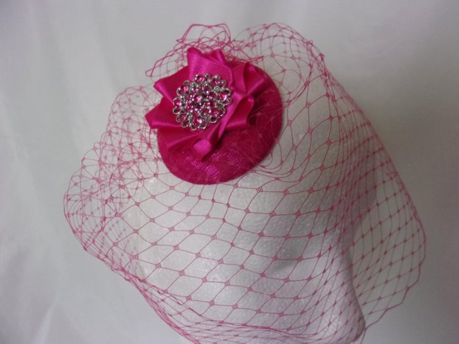 Cerise Raspberry Vintage Style Clip In Blusher Birdcage Veil with Rhinestones