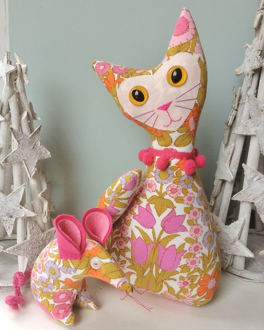 Mid Century Retro CAT and mouse  - in pink