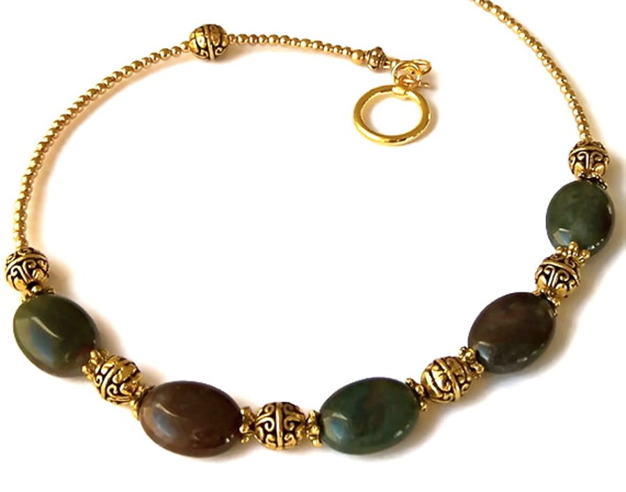 Green Gemstone Necklace, India Agate Stones, Elegant Womens Short Necklace