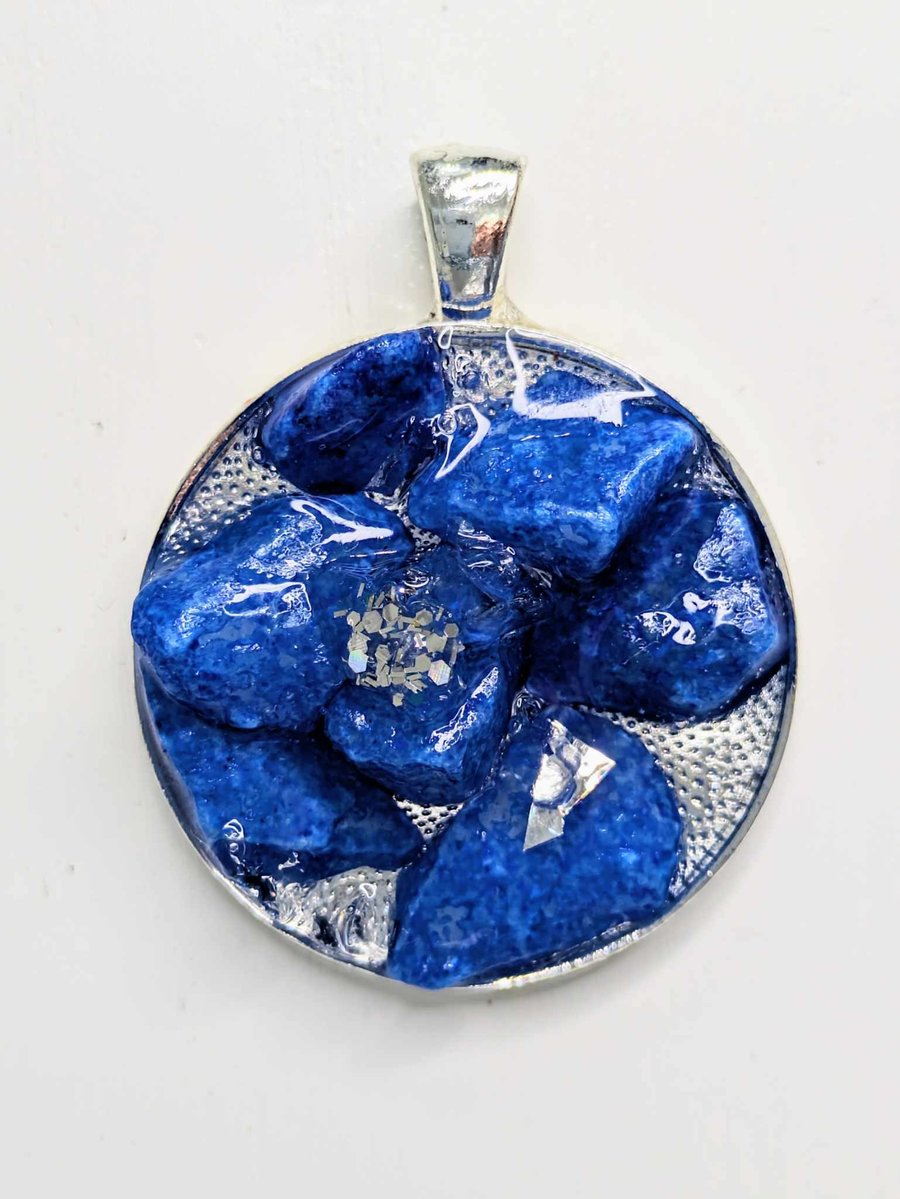 Large Round Pendant With Blue Rocks and Glitter