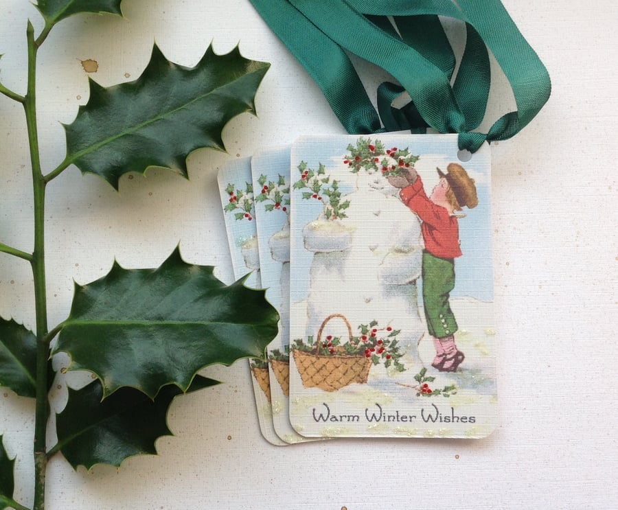 GIFT TAGS , Christmas, Winter ( set of 3) Vintage-style  . Snowman. Holly.