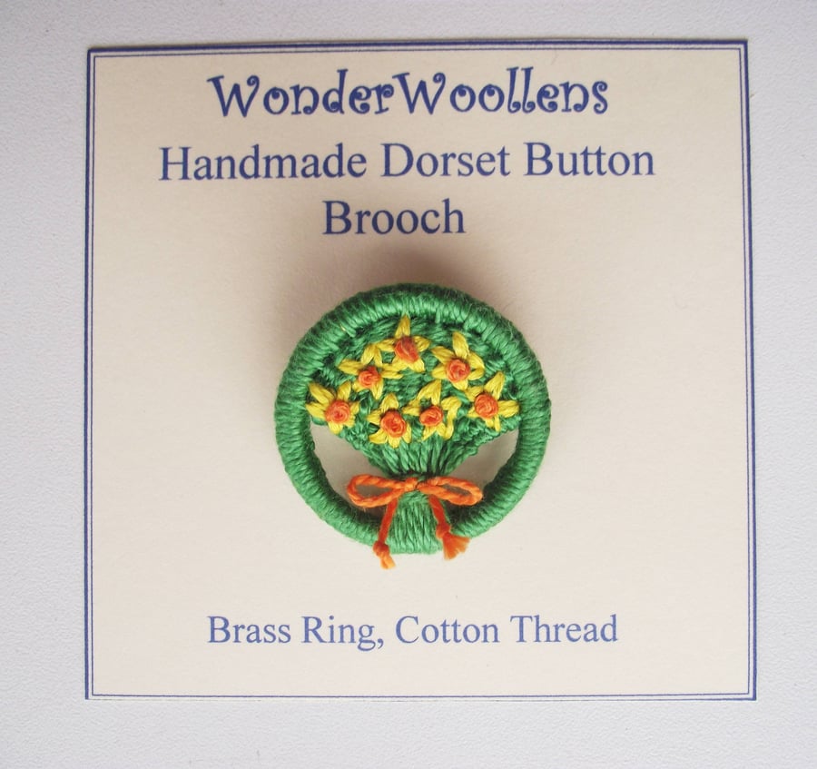 Daffodil Dorset Button Brooch, Yellow, Orange, Green, 3.3cm, Handmade 