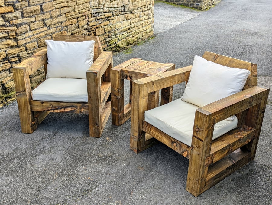 Rustic-Industrial Solid Wood Garden Chair medium set