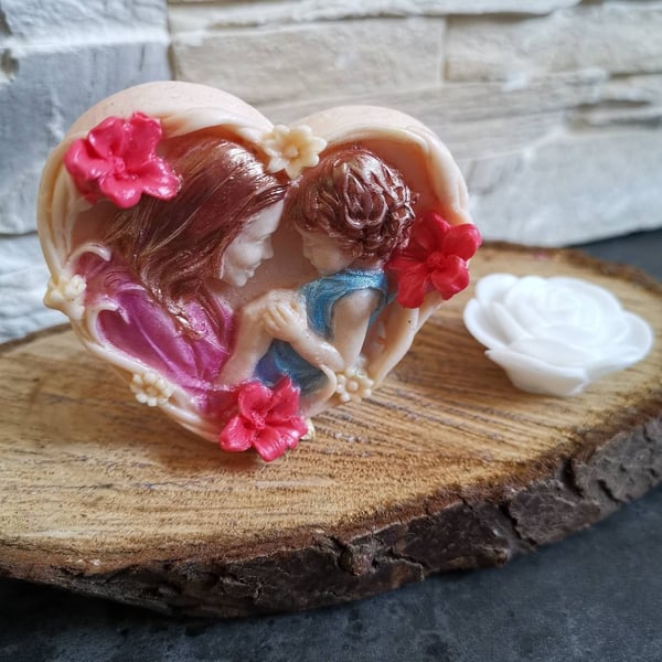 Soap mummy and son or daughter.. Nice gift for mummy