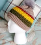 Bright crochet hat with pompom - Image 1