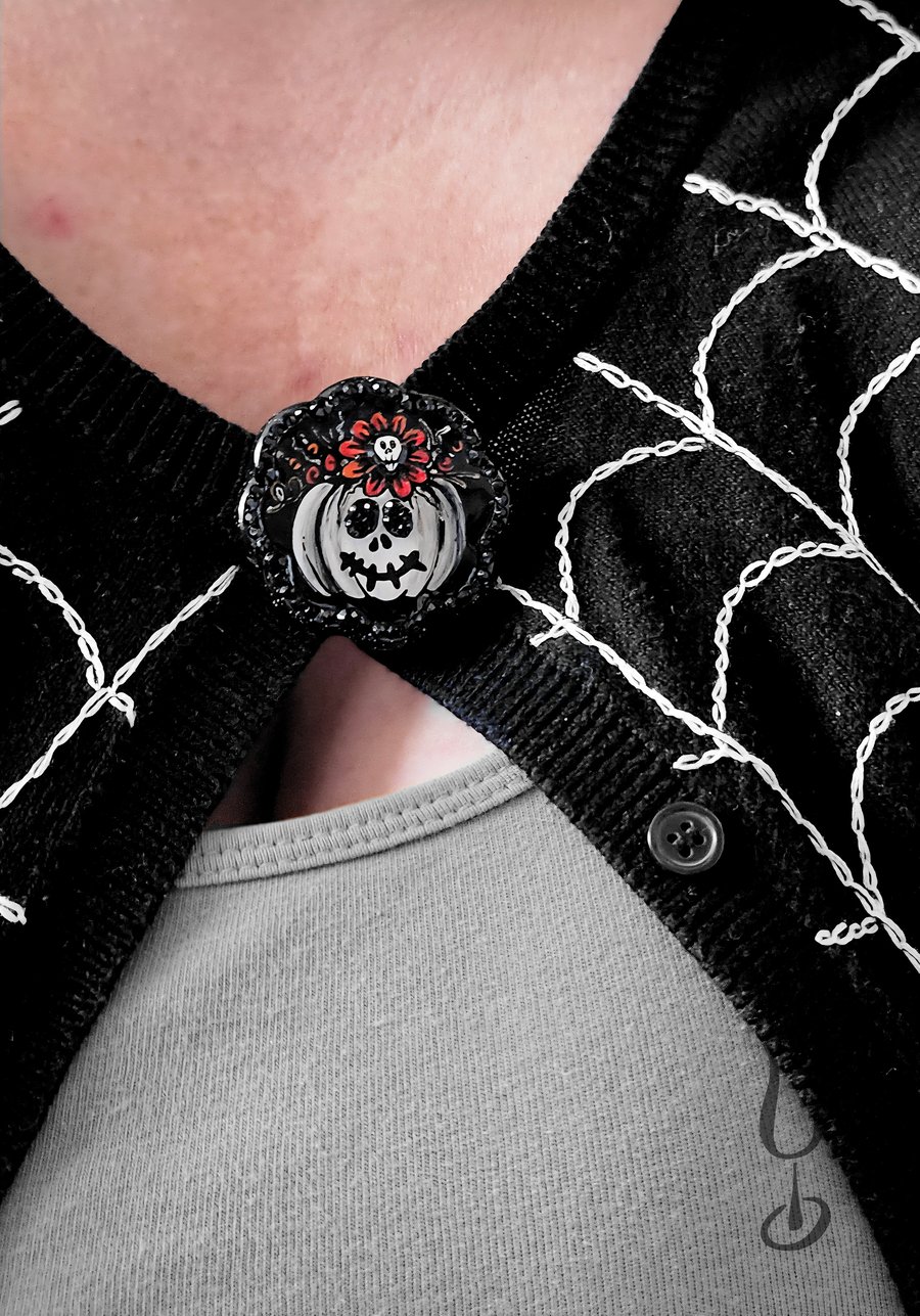 Pumpkin brooch -hand crafted resin brooch