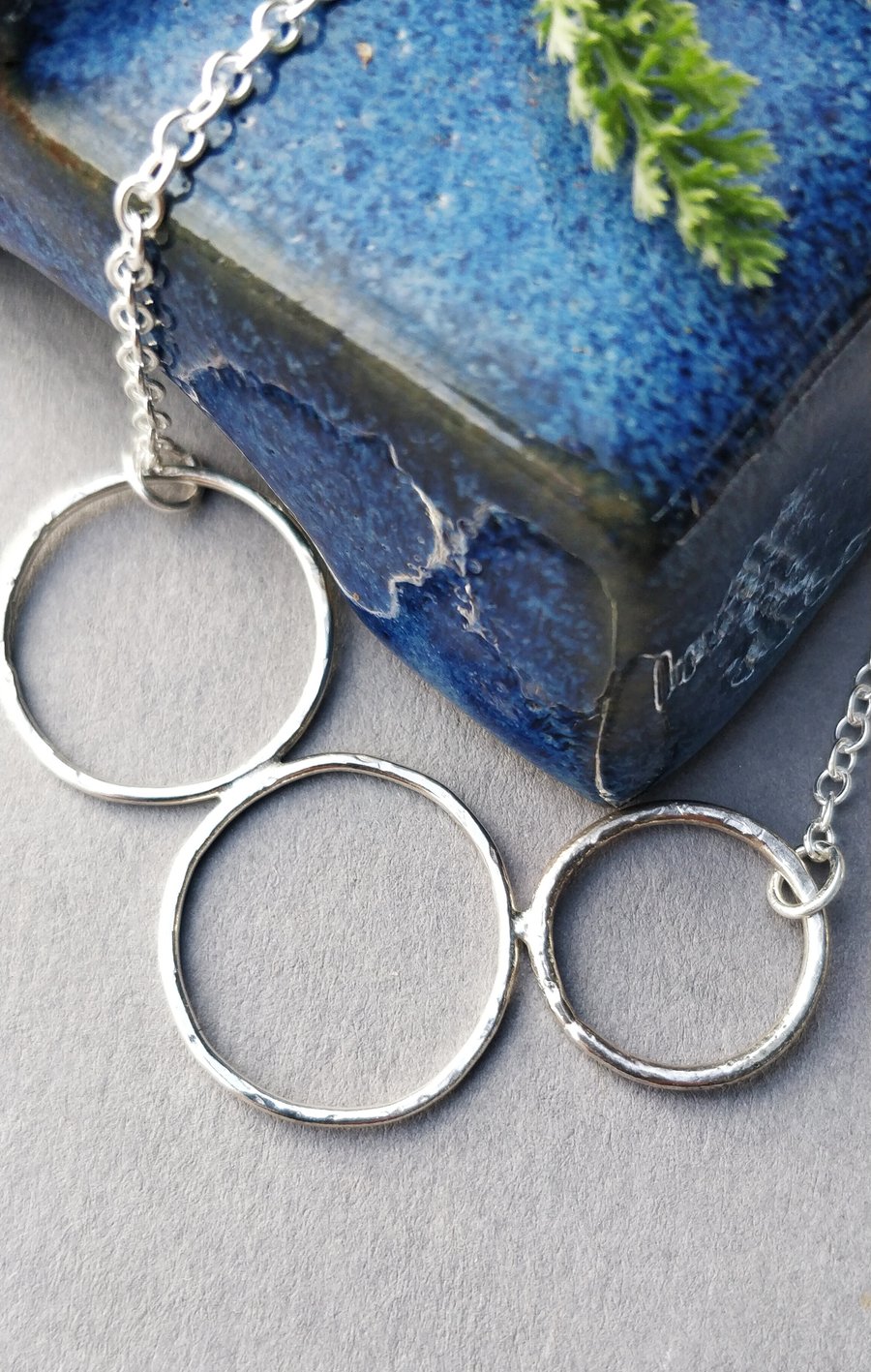 Three circles  necklace 