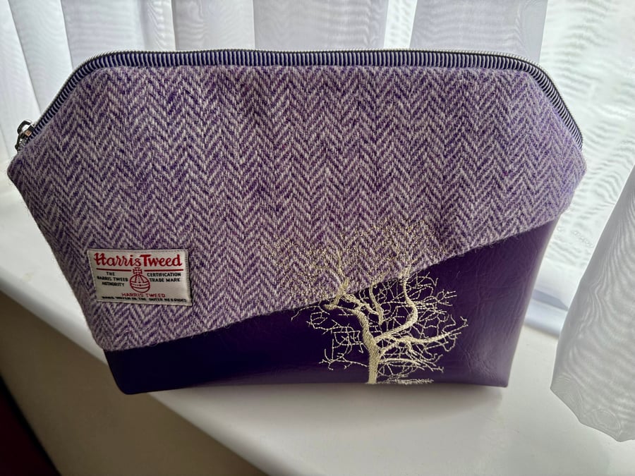 Harris Tweed and Vinyl large Toiletries Bag