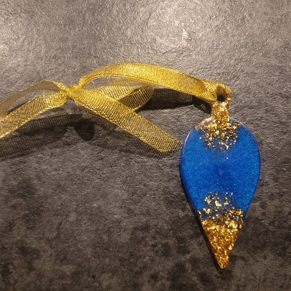 SALE  christmas tree decoration Free Postage UK