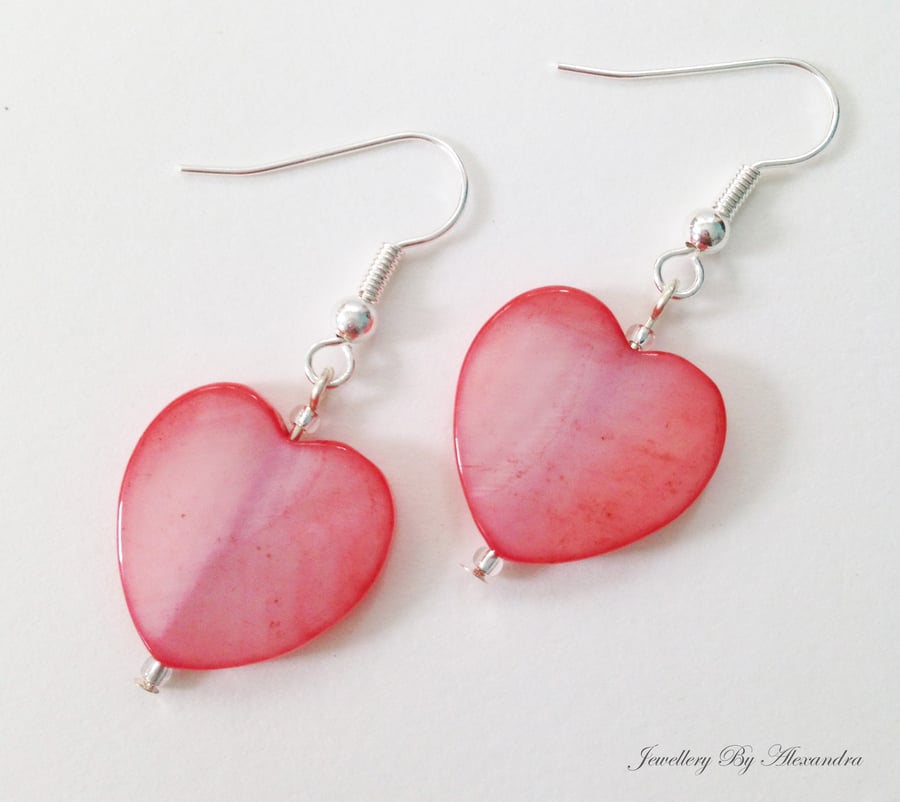 Heart Shell Earrings - Red