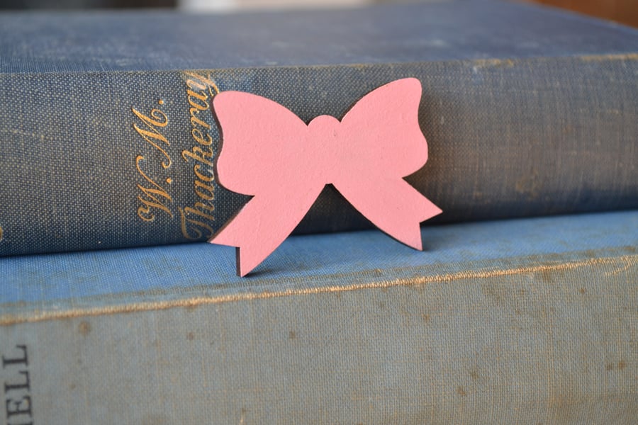 Pink Painted Bow Brooch