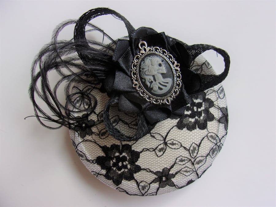 Small Black and Cream Victorian Gothic Skeleton Girl Lace Cocktail Hat 