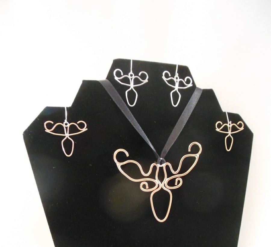 Bronze Stag head earrings