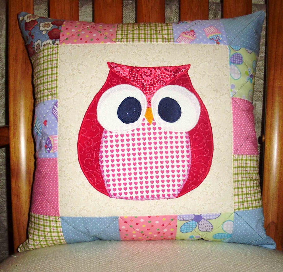 Cushion - Owl and patchwork SALE PRICE
