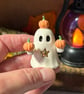 Ceramic ghost pumpkin Juggling Boos! - Image 6