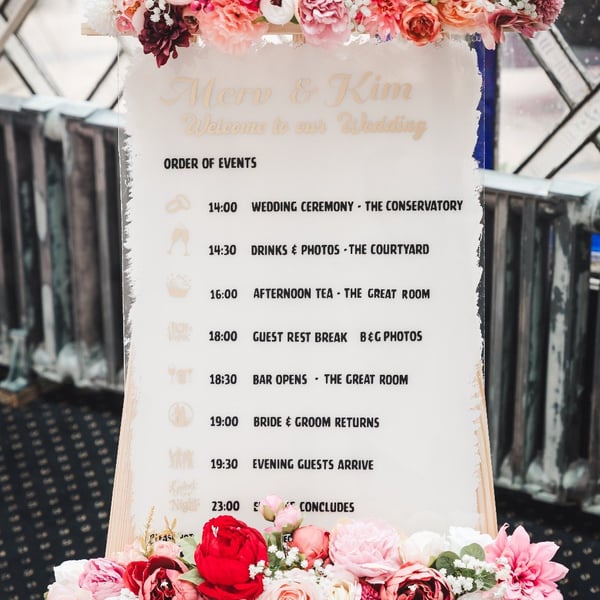 Personalised Wedding Order of Events Sign – Acrylic Schedule Board