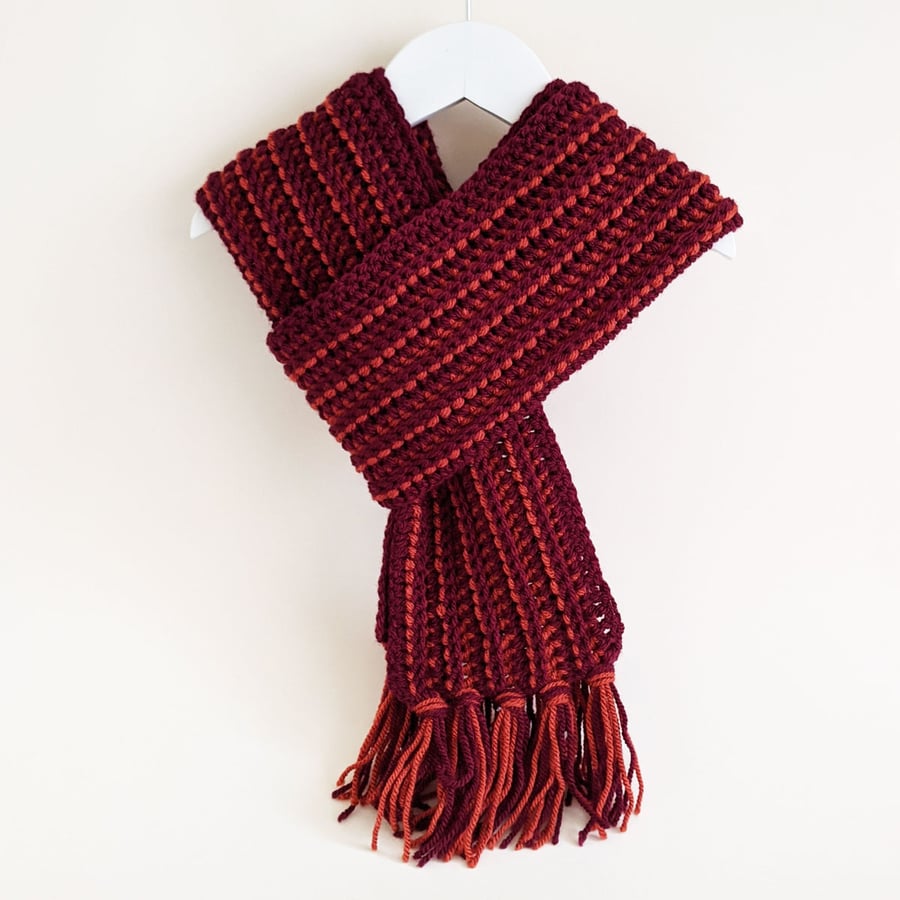 Scarf with tassels in Burgundy and Copper