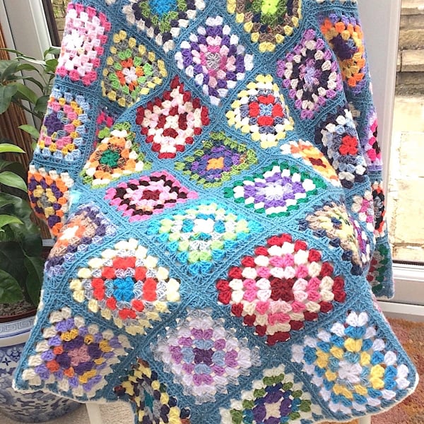 A Soap Stone Itsy Bitsy Stargazer Lap Blanket