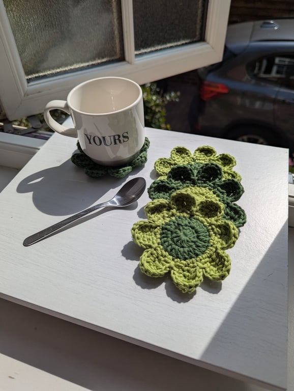 Crochet Coasters -  Forest & Apple Green Retro Flowers 
