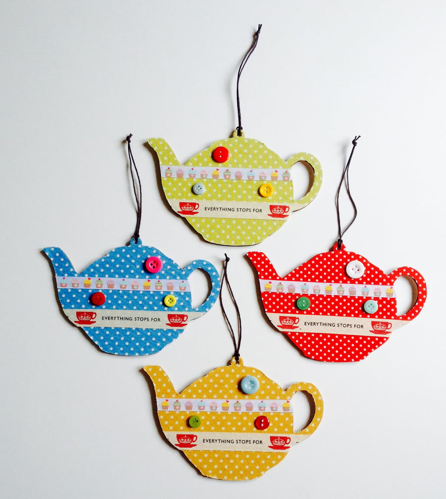 Teapot decoration  'Everything Stops For Tea'