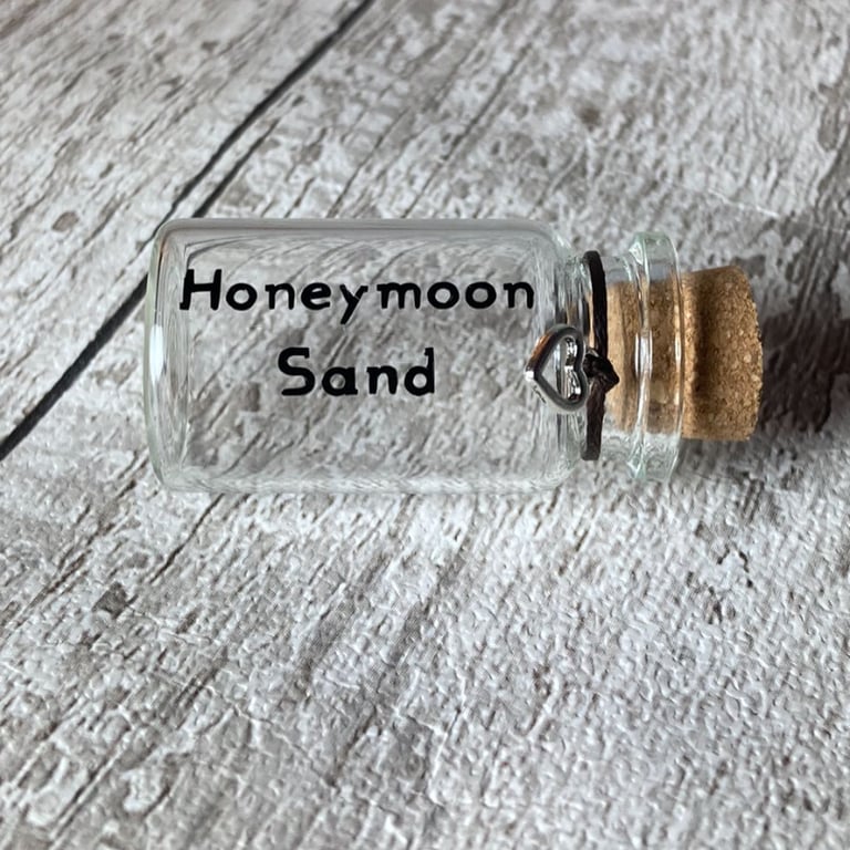 Honeymoon Sand Bottle, Honeymoon Gift for Bride and Groom, Wedding Keepsake gift