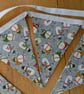 Bunting snowmen in hats and scarves - Image 1