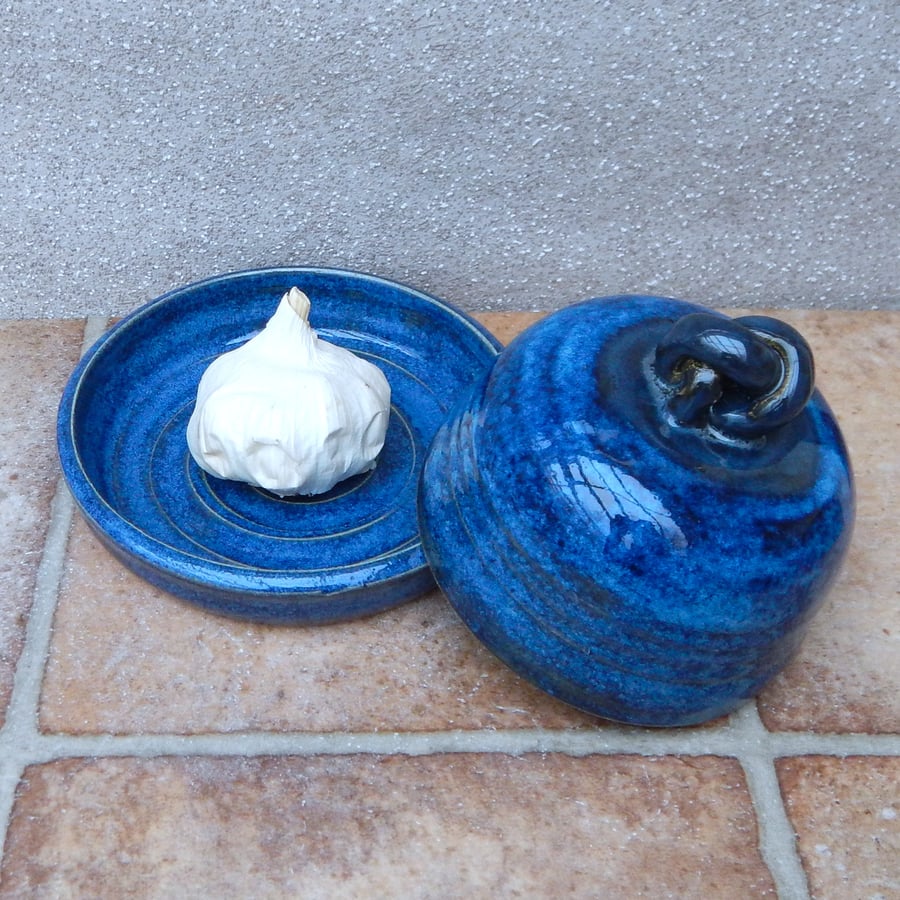 Garlic roaster baker or butter dish hand thrown... Folksy