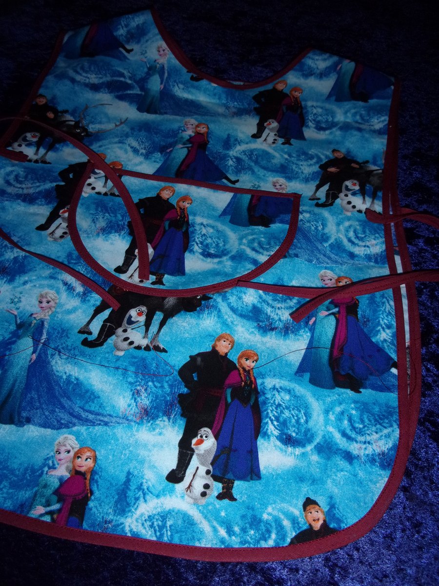 Elsa, Anna & Friends Childs Tabard Apron