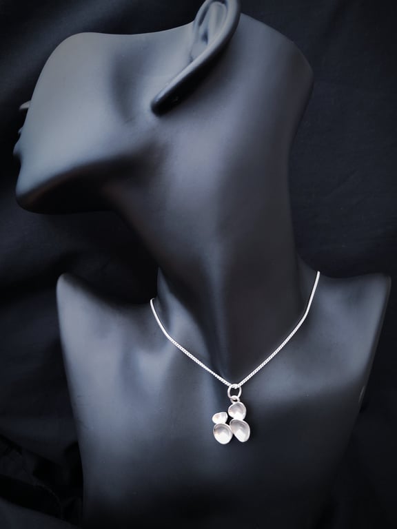 Beautiful silver minimalistic pendant