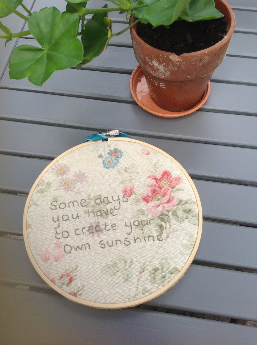 Sewing hoop with quote
