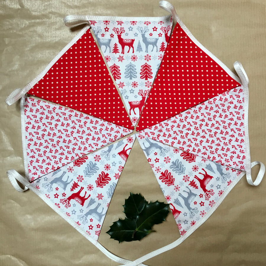 Red and White Nordic Christmas Bunting Decorations