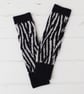 Zebra fingerless gloves - navy and zinc - Image 2