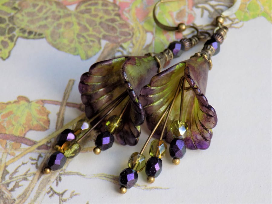 Green Purple "POISON IVY" Hand Painted Lucite Flower Earrings