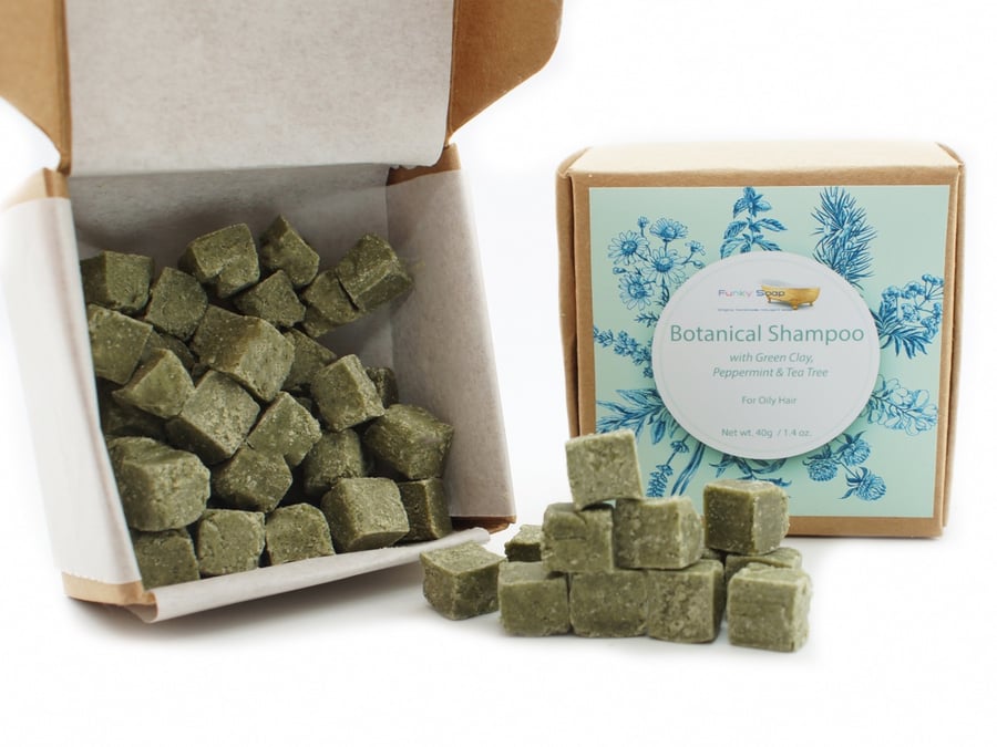Botanical Shampoo Cubes with Green Clay and Peppermint - for Oily Hair, 40g