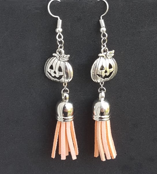 Pumpkin Spice Peach Tassel earrings - Single Pumpkin.