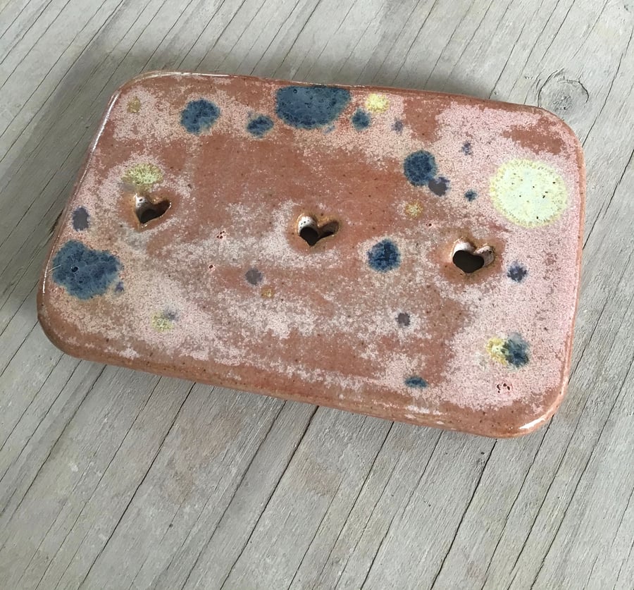 Heart soap dish pebble beach