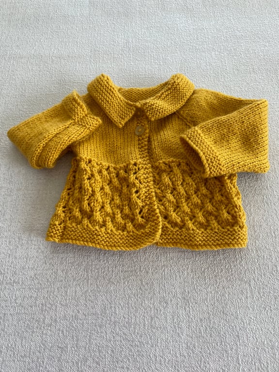 Lacy patterned cardigan