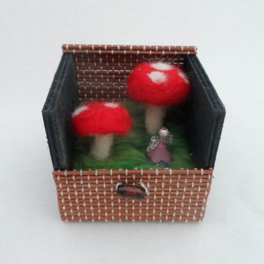 Needle felted ornament - fairy toadstools in a box