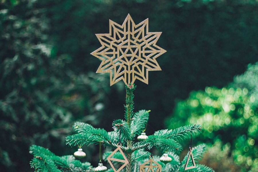 D20 Star Christmas Tree Topper - accessories for D&D players